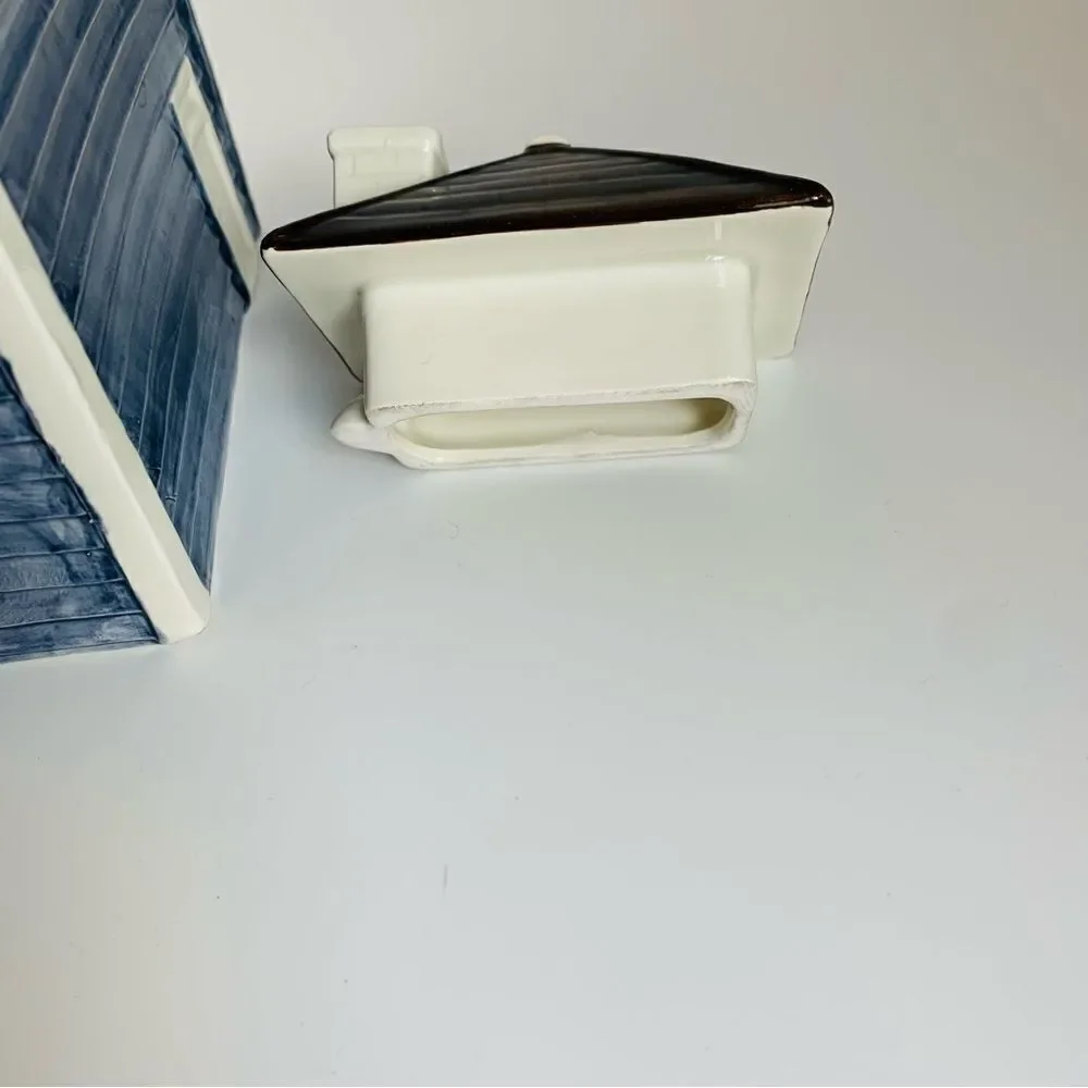 VTG Otagiri Victorian House Tea Pot‎